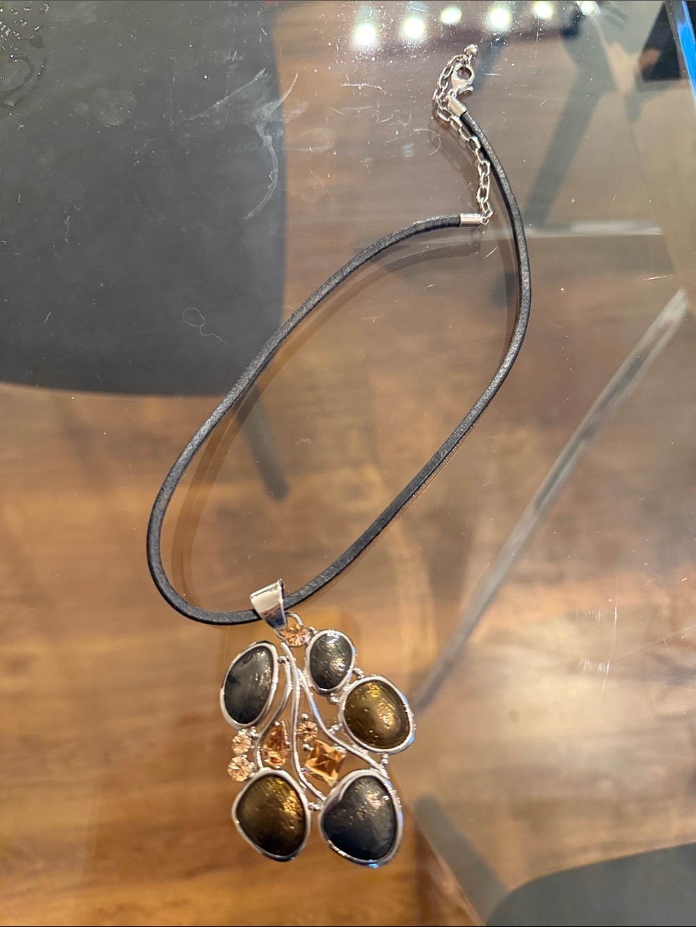 Elegant Black Pendant Necklace with Silver Accents